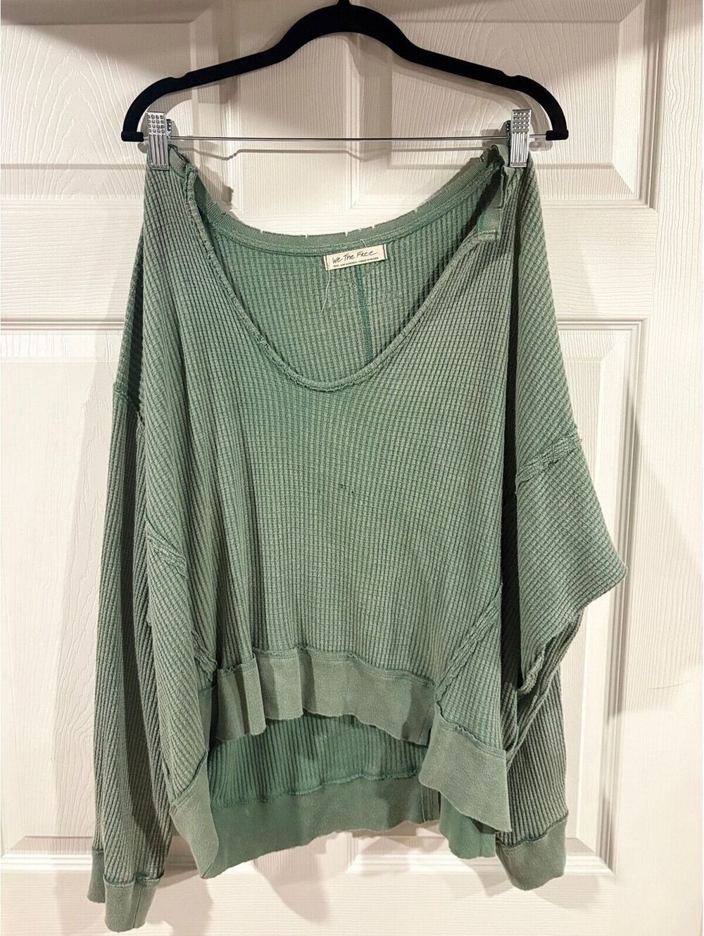 #204 We the Free oversized Henley pullover - FLAW